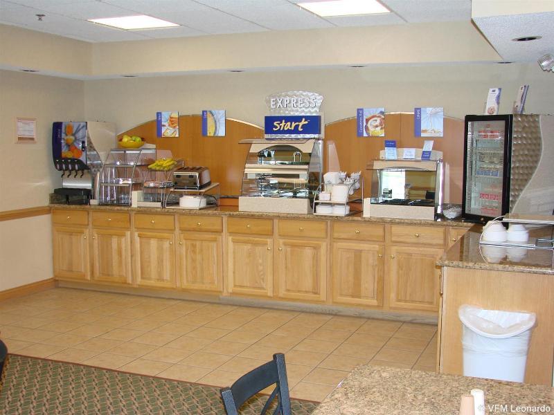 Holiday Inn Express Hotel & Suites Elkhart-South Kültér fotó